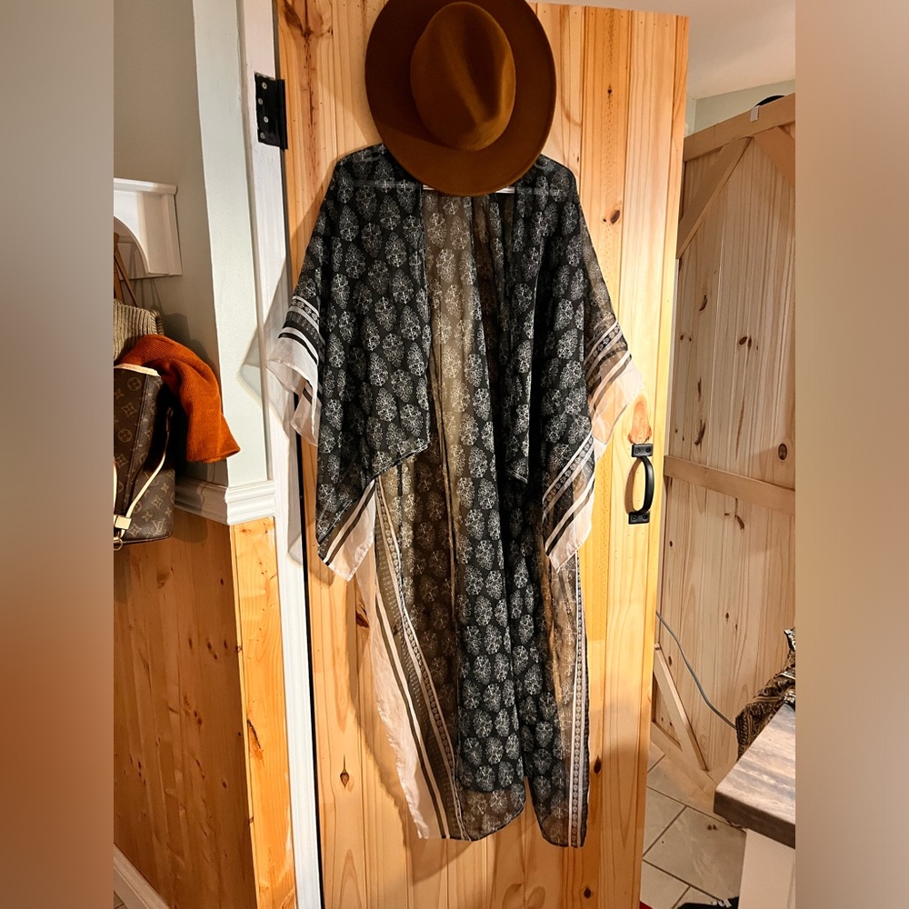 BCBG sheer duster